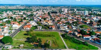 Mineiros/GO: uma cidade que abriga a maior área do Parque Nacional das Emas