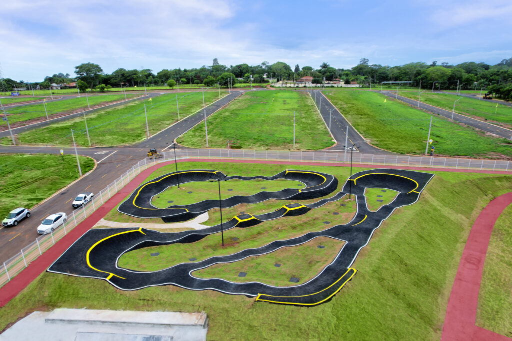 Pump Track no bairro Setsul 2 - São José do Rio Preto/SP