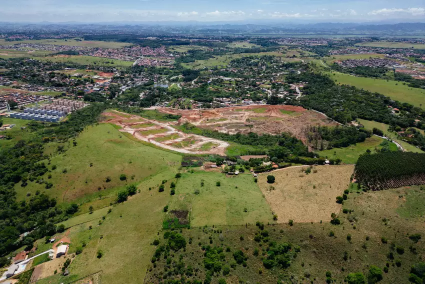 Região leste ganha novo bairro com acesso pela Estrada do Cajuru